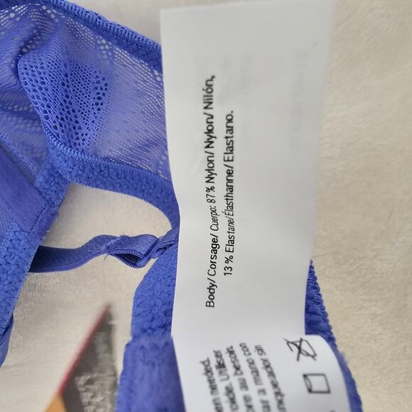 Sweet Nothings by Maidenform Push-Up T-Shirt Bra - Blue, 36C, Convertible Underw - Picture 3 of 5